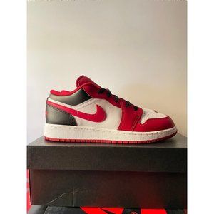 Nike Air Jordan 1 Low GS - Red / Black